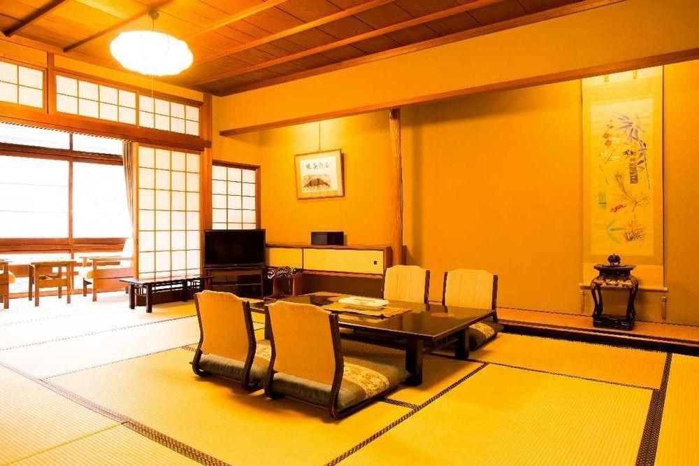 Tsutaya Ryokan Tayooka Eksteriør bilde